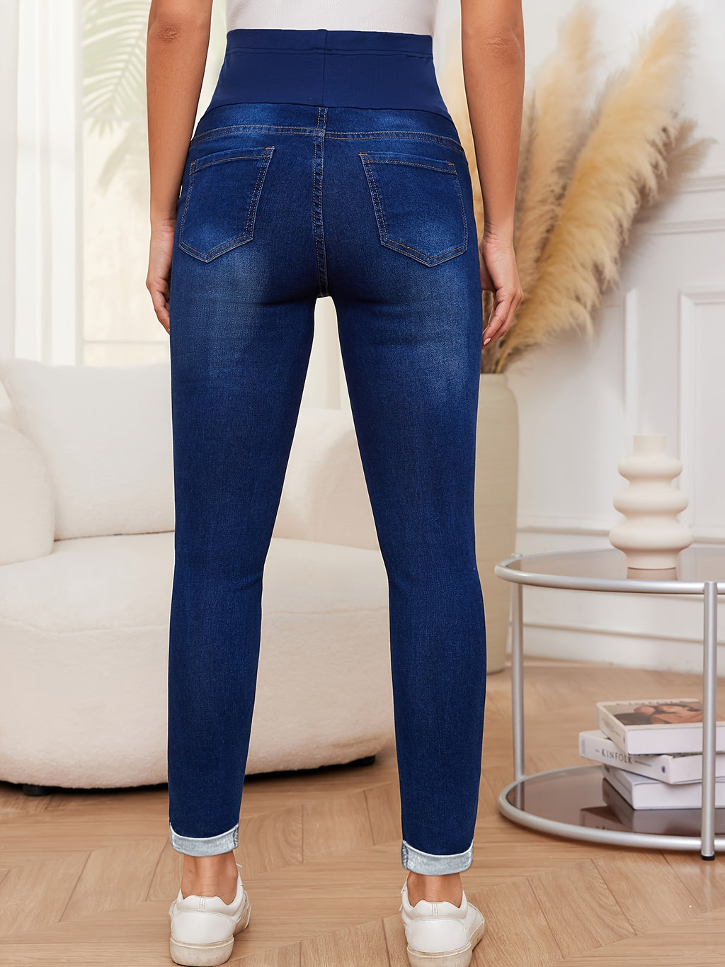 Maternity Cotton Jeans: Elegant Over-the-Bump Design
